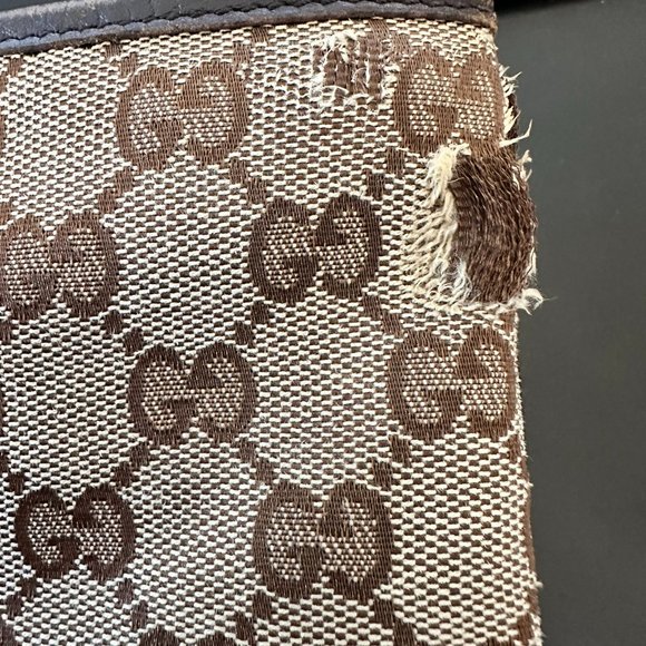 Gucci GG Canvas Jolicoeur Shoulder Bag - Authentic - Picture 4 of 15